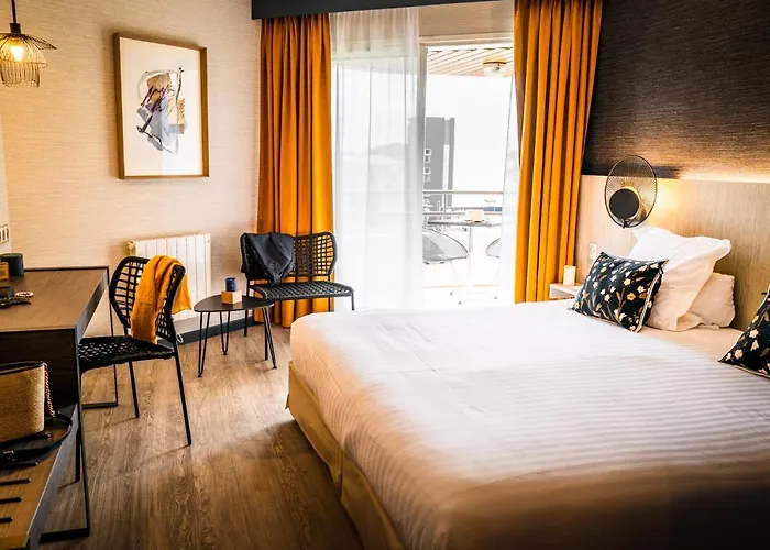 Hotel Valdys Thalasso & - Les Pins 4*