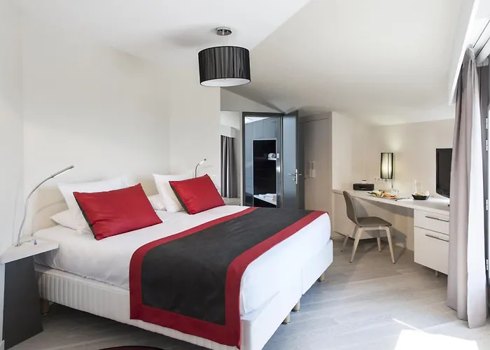 Valdys Thalasso & - Les Pins 4*